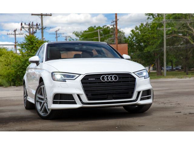 Fog lights chrome trim Audi A3 Série 3 Phase 2 1626 Audi A3 Série 3 Phase 2 Limousine 1626 Audi A3 Série 3 Phase 2 Sportback 1626