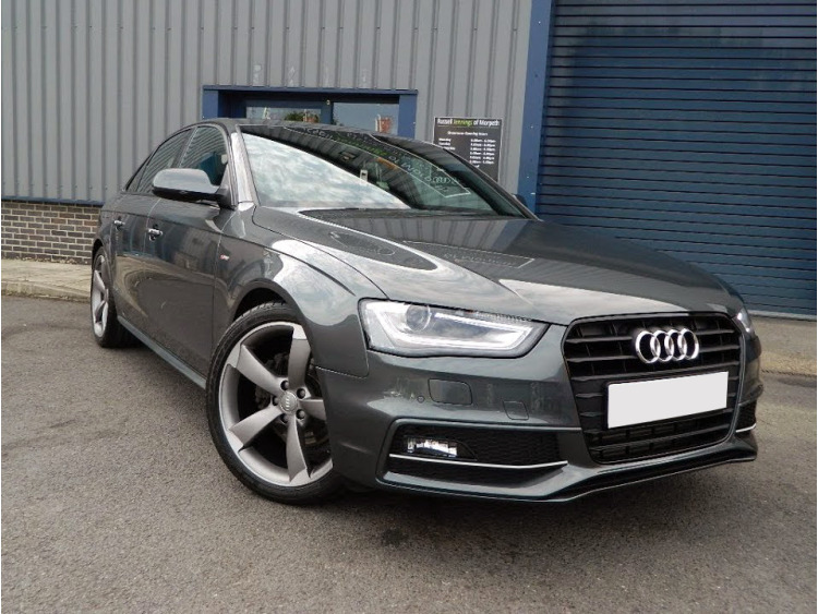 Fog lights chrome trim Audi A4 s&eacute;rie 4 15-26