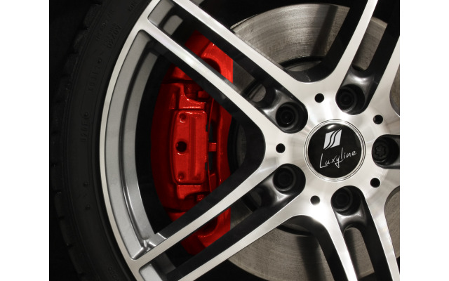 Painting kit for brake calipers