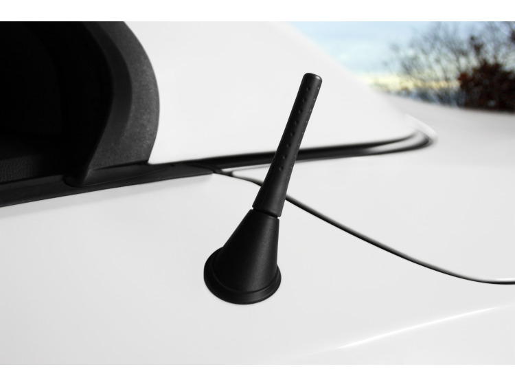 Short rubber antenna