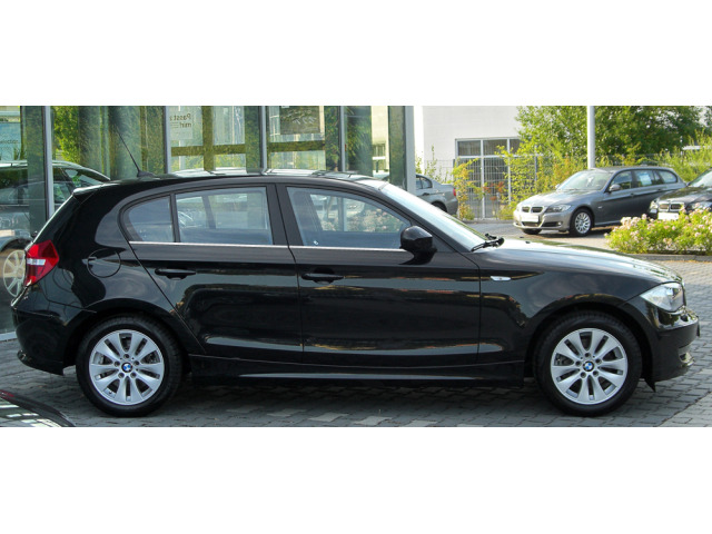 Side windows lower chrome trim BMW Série 1 E87 0407