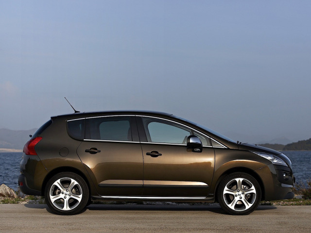 Side windows lower chrome trim Peugeot 3008 0913