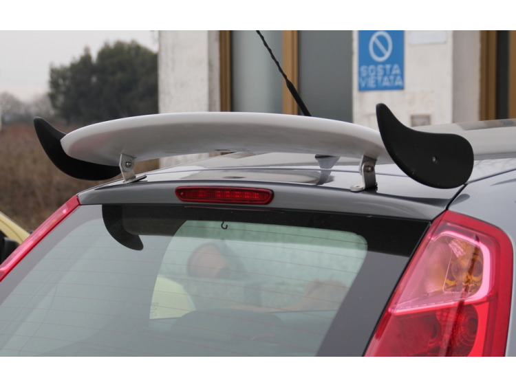 Spoiler / fin Fiat Grande Punto 05-09 & Fiat Punto phase 1 99-03 3p v4 primed