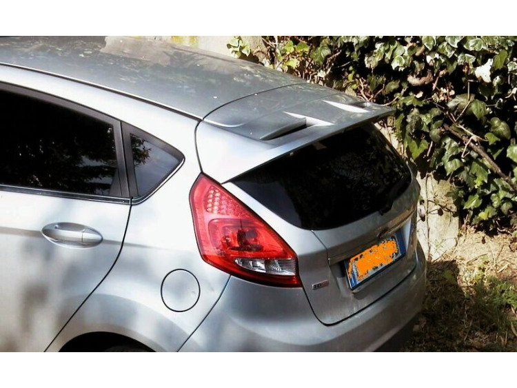 Spoiler / fin Ford Fiesta VII 17-26 primed
