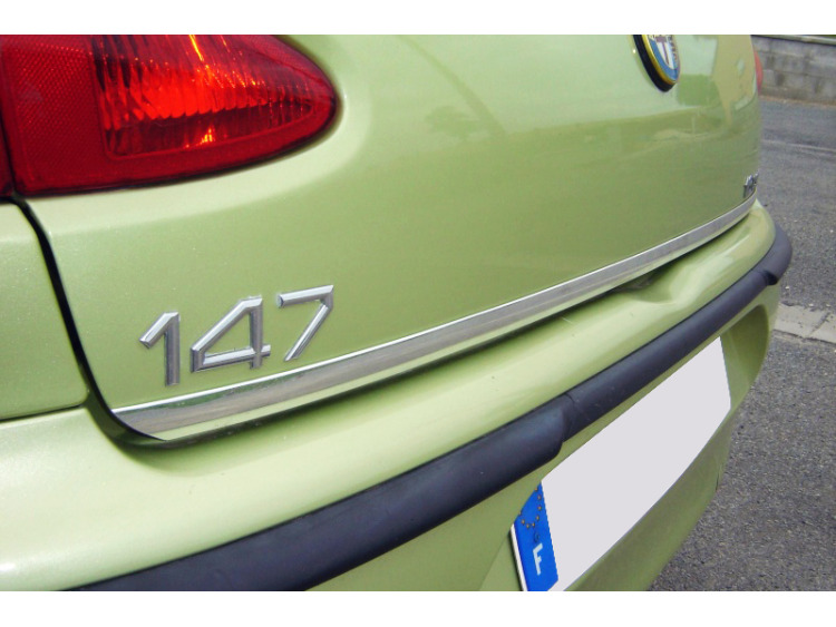 Trunk chrome trim Alfa Romeo 147