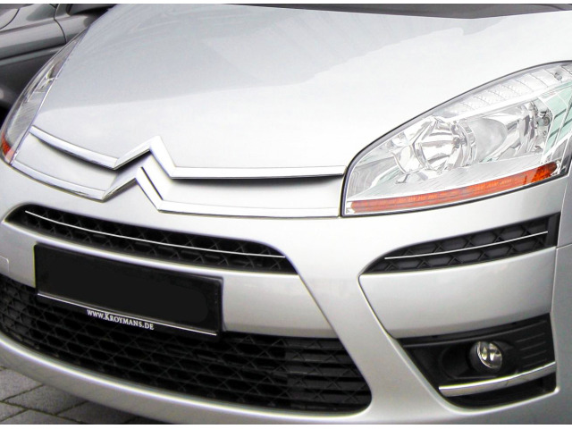 Upper radiator grill chrome trim Citroën C4 Picasso 0712