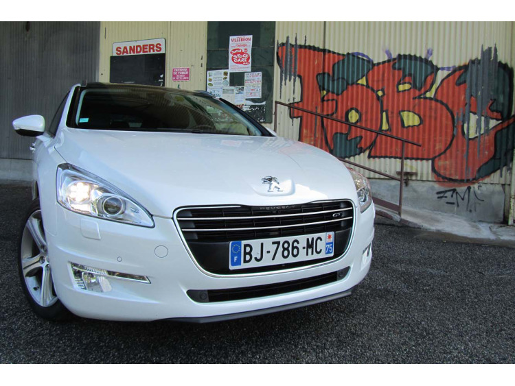 Upper radiator grill chrome trim Peugeot 508 Berline & Peugeot 508 SW