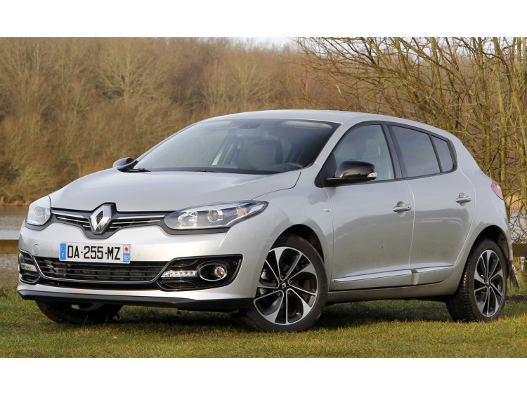 Upper radiator grill chrome trim Renault M&eacute;gane III 08-12